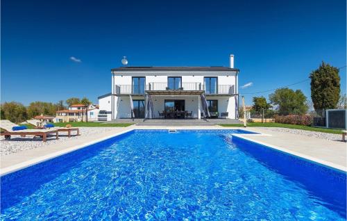 Villa Dolce Bacio — 5-Star Luxury Hotel in Medulin, Croatia