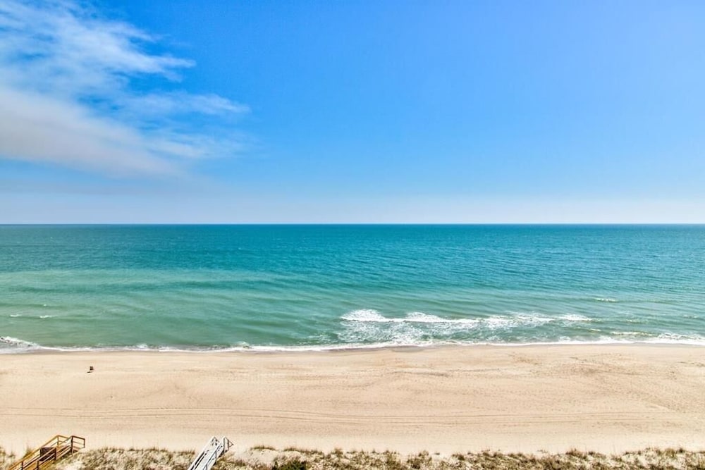 0901 Salty Dayz Tower 1 Bedroom Condo - photo 22