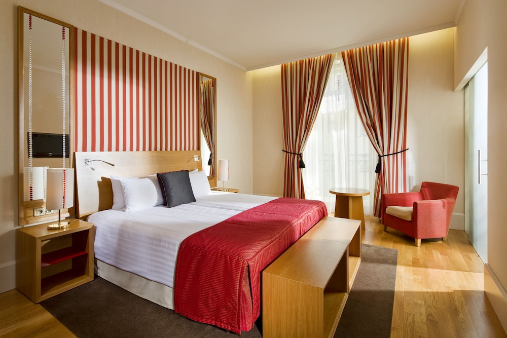 Mamaison Hotel Riverside Prague — Prague — photo 4