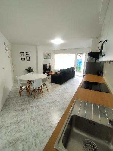 Caballito de Mar - carbon neutral hotel in Malpica