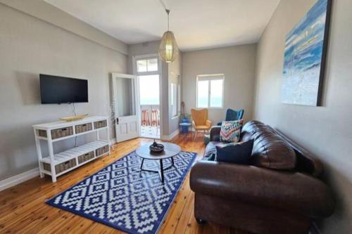 Grosvenor on the Beachfront — 4-Star Luxury Hotel in Port Elizabeth, South Africa
