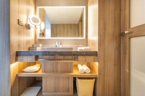 Atour Hotel Lanzhou Anning Zhonghai Plaza in Lanzhou, People's Republic of China