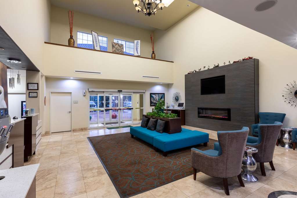 La Quinta Inn & Suites by Wyndham Houston New Caney - photo 5