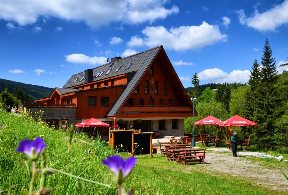Ski Hotel Stoh in Spindleruv Mlyn, Czech Republic