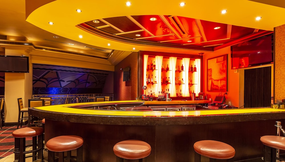 Bally s Shreveport Casino and Hotel - photo 31