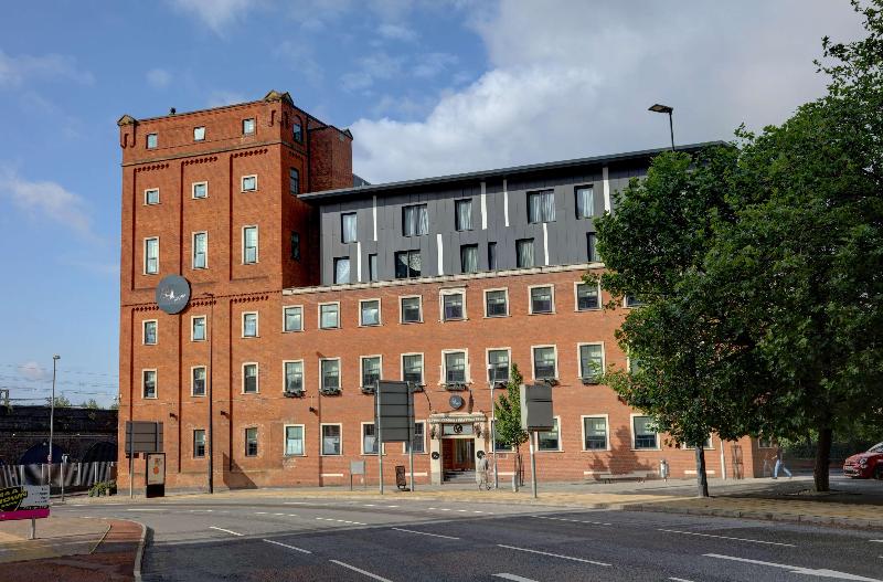 The Ainscow Hotel Manchester - carbon neutral hotel in Salford