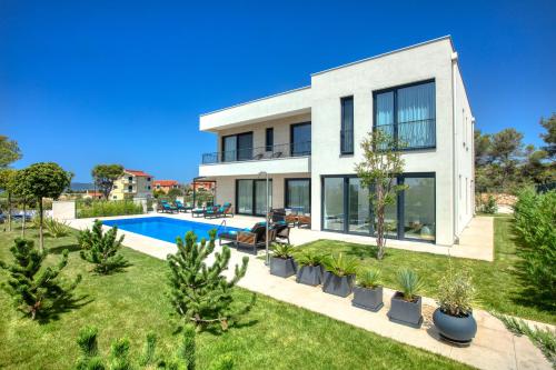 Spuga — hotel in Brodarica