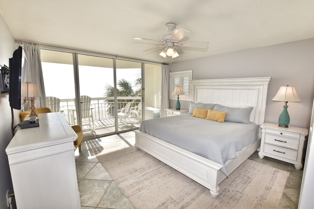 0212 Waters Edge Resort 3 Bedroom Condo by RedAwning - photo 5