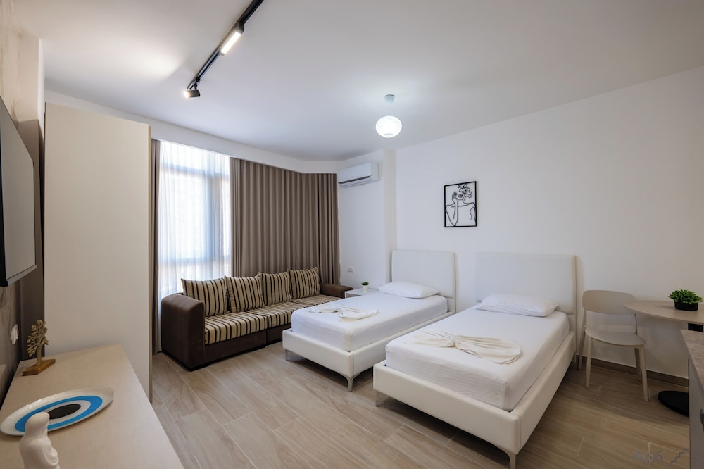 Al Mare Rooms — 4-Star Luxury Hotel in Sarande, Albania