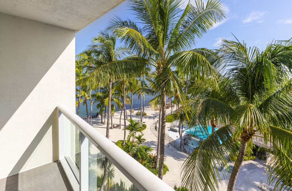 Amara Cay Resort - photo 64