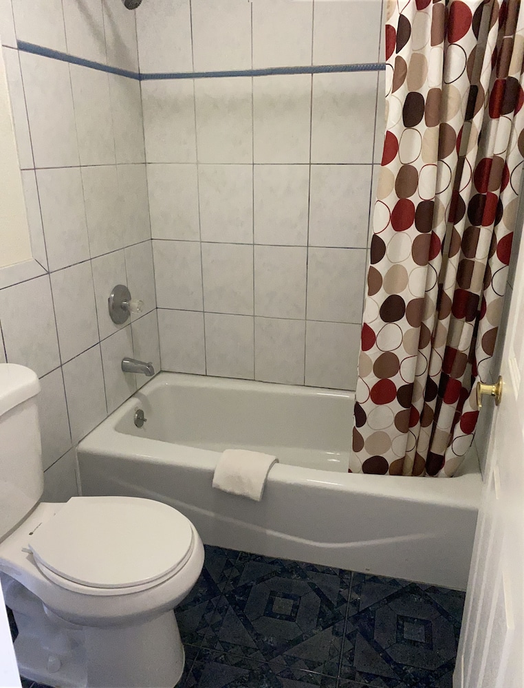 Mount Whitney Motel - photo 15