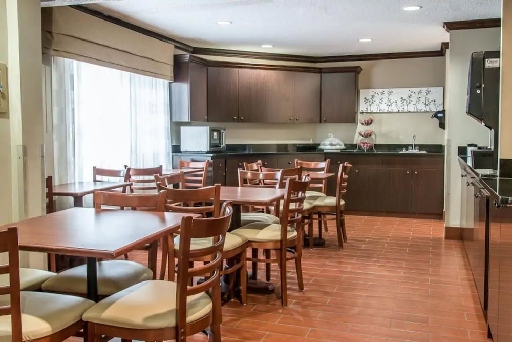 Baymont by Wyndham Flat Rock - photo 27