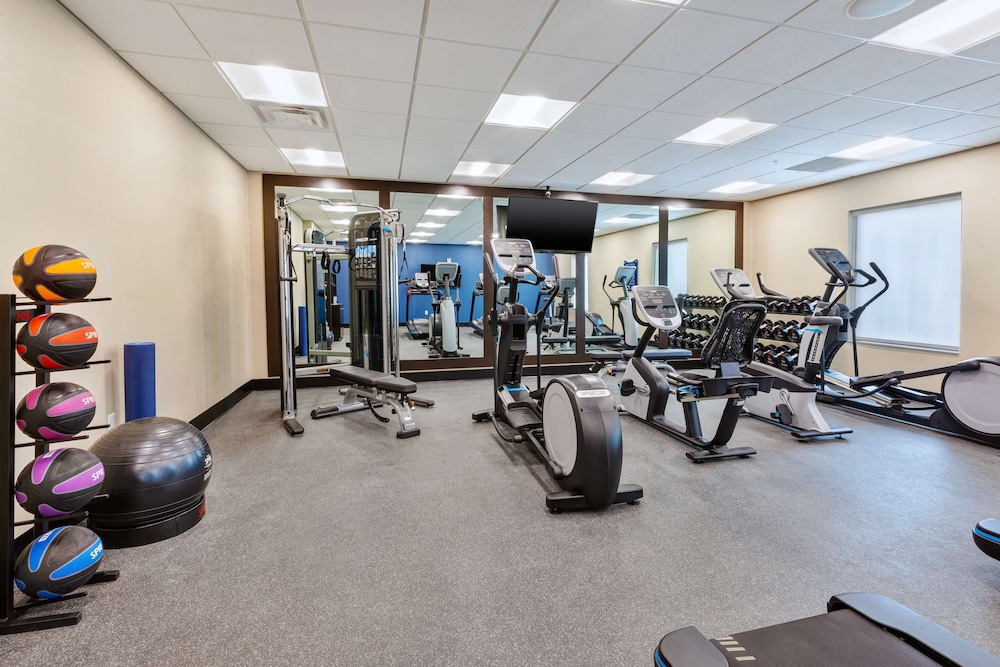 Hampton Inn & Suites Wells - photo 23
