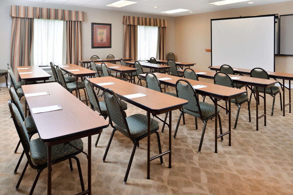 Hampton Inn Cortland - photo 60