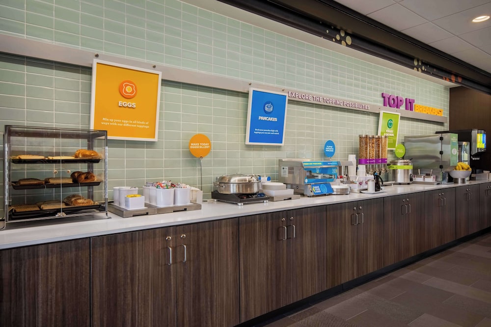Tru by Hilton Merrillville - photo 26
