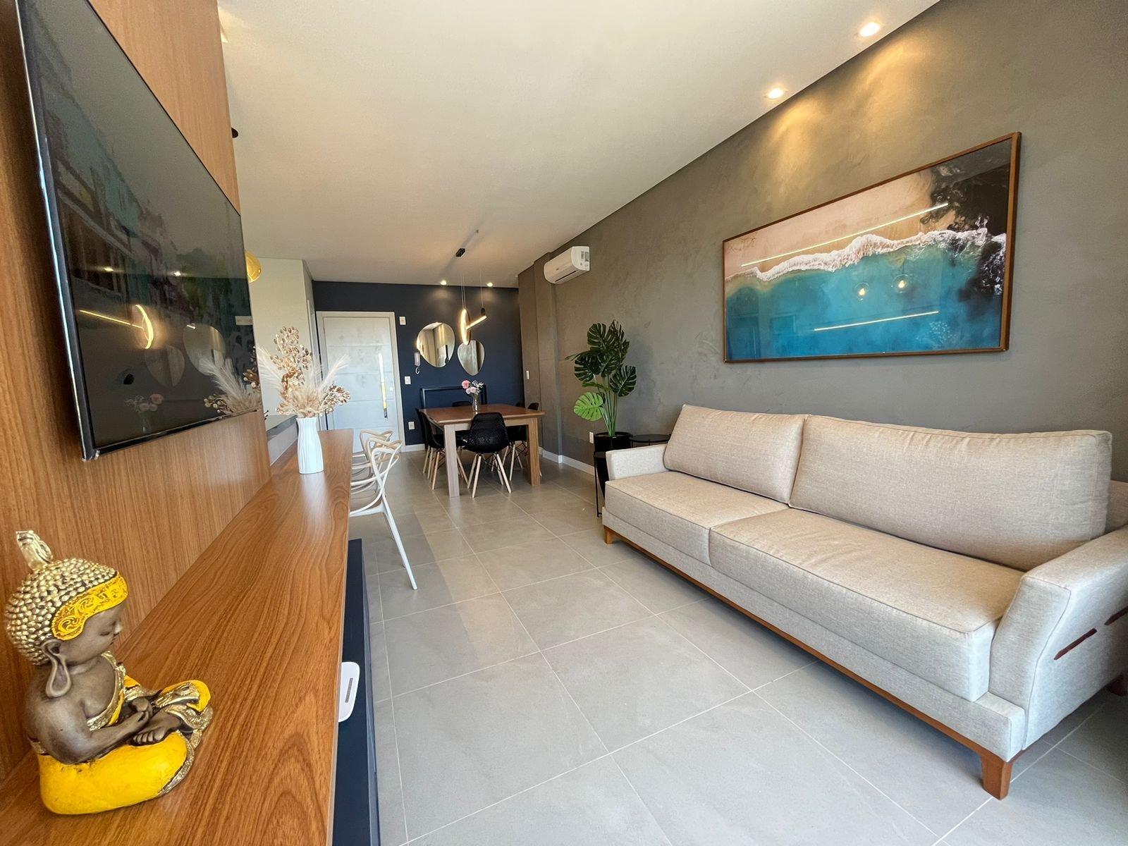 223J Lindo Apartamento a 50m da praia do Canto Grande