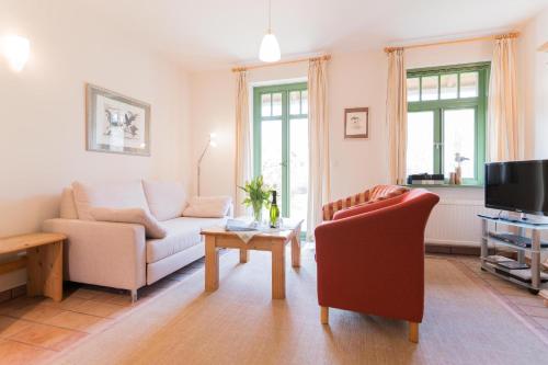 Ferienhaussiedlung Strandperlen Küstenhof 1c — carbon neutral stay, Wustrow