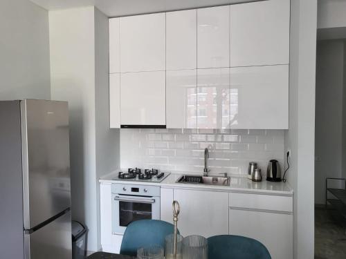 New stylish 2 bedroom Apartment in New building