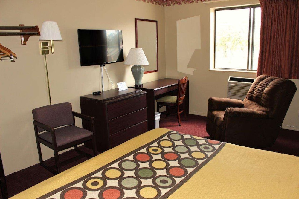 Knights Inn Albany - photo 5