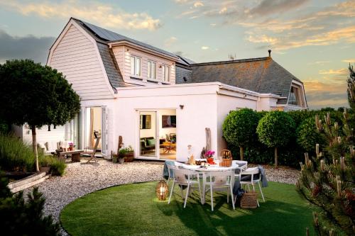 The Studio — 4-Star Luxury Hotel in Pevensey, United Kingdom