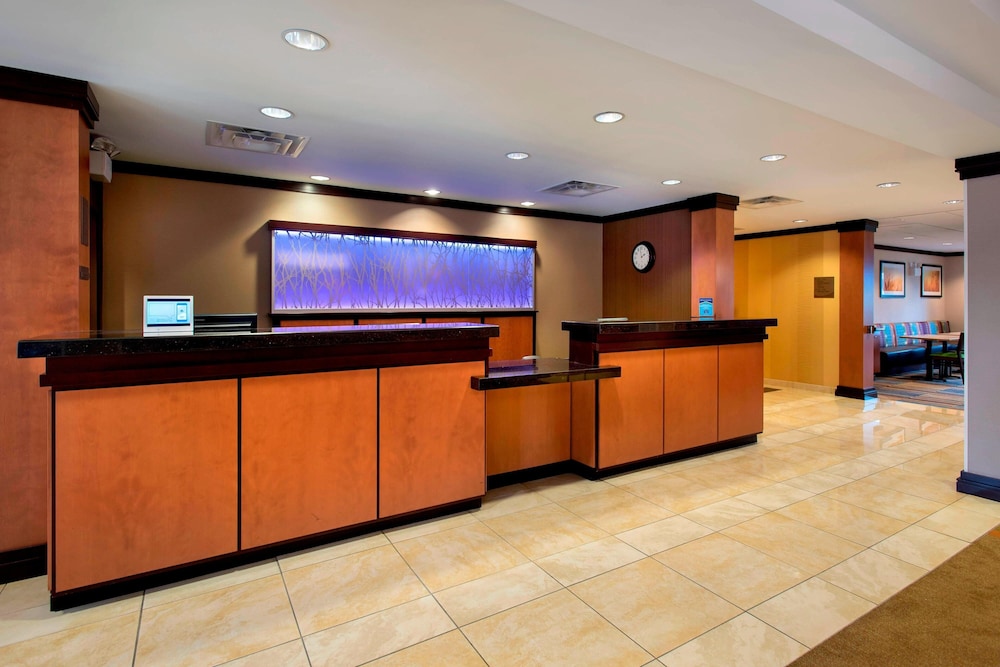 Fairfield Inn & Suites by Marriott Verona - photo 2