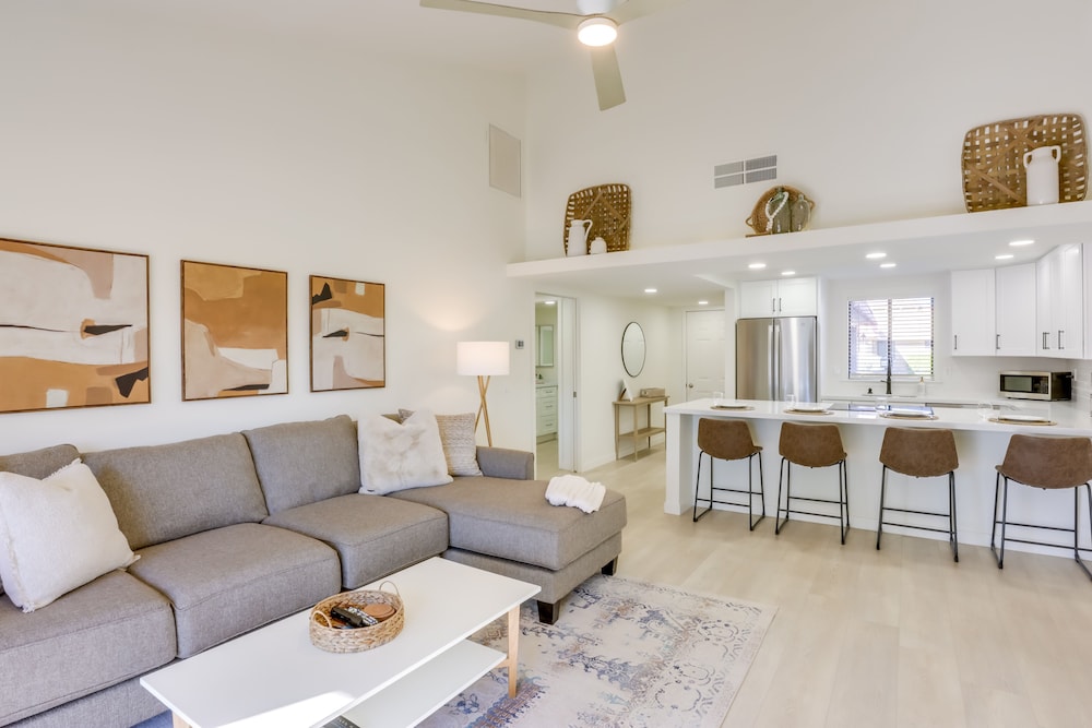 Resort style Palm Desert Rental: Pickleball Courts - photo 11