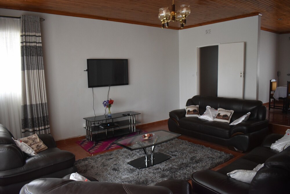 Monavale Hills Getaway — hotel in Harare