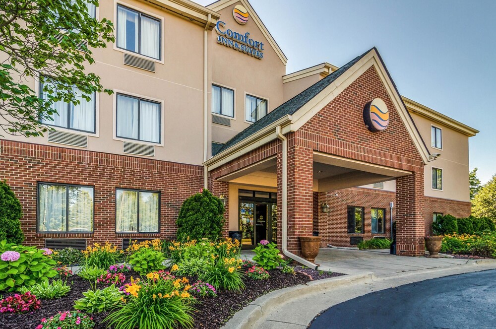 Spark by Hilton Ann Arbor South - carbon neutral hotel in Ann Arbor