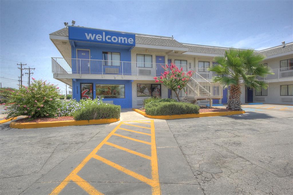 Motel 6 San Antonio TX Fort Sam Houston - featured photo