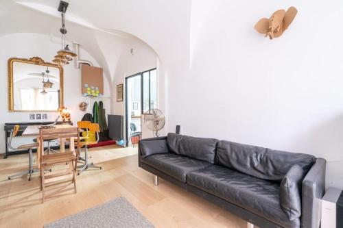 Grand Duplex Montmartre - last minute hotel in Paris
