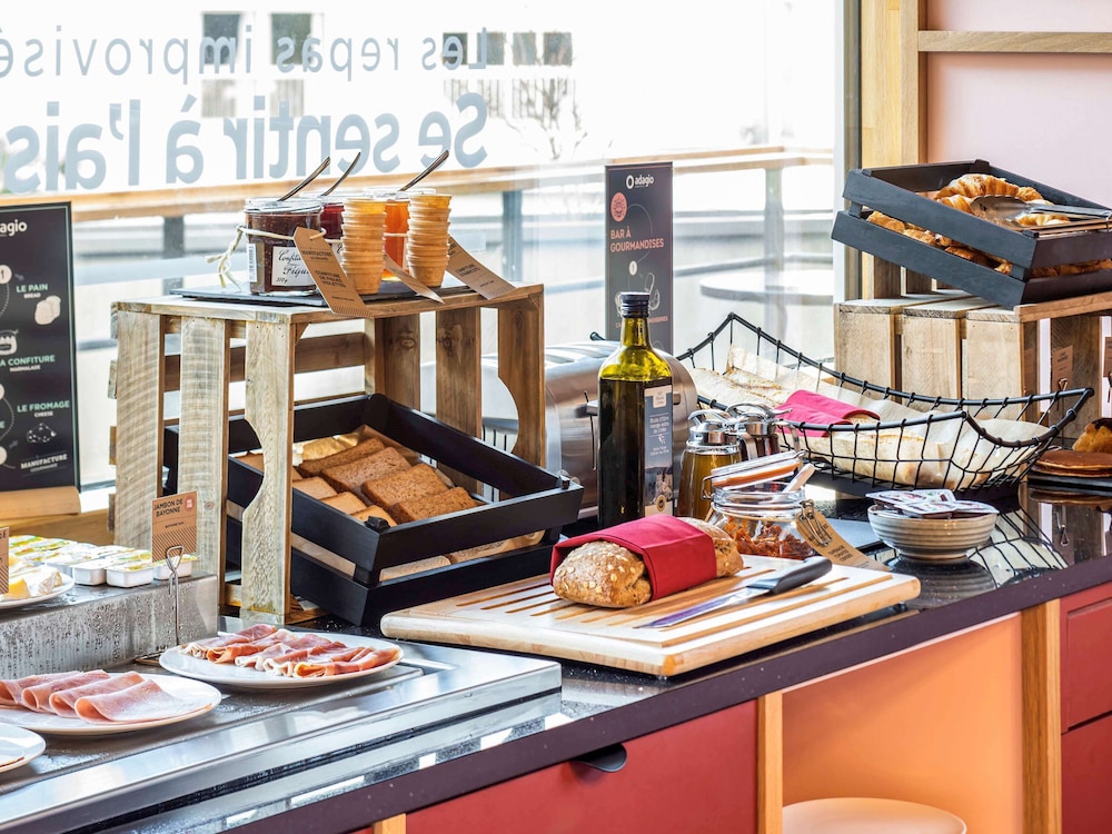 מזון ומשקאות