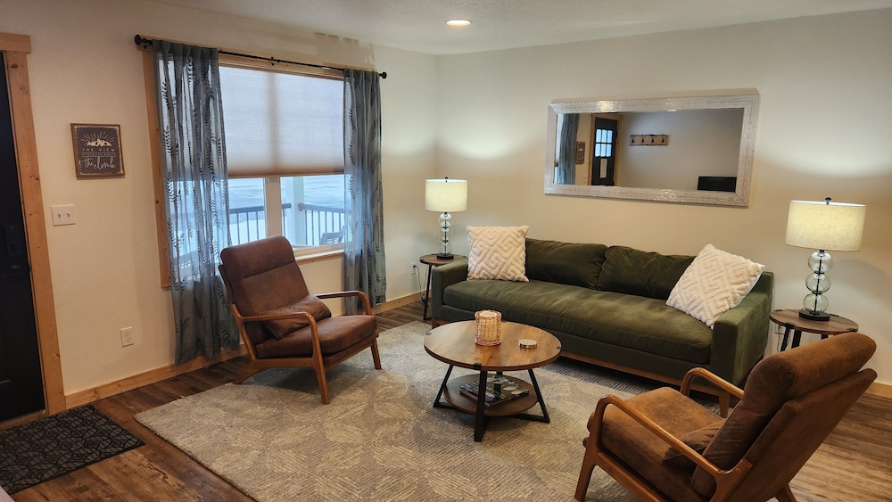 Beargrass Lodging and RV Resort - photo 89
