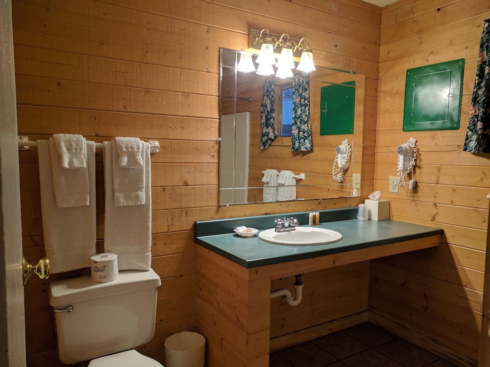 Emerald Forest Cabins - photo 116