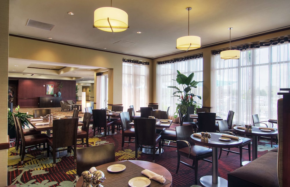 Hilton Garden Inn Houston Pearland - photo 40