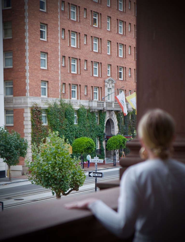 The Huntington Hotel - photo 49