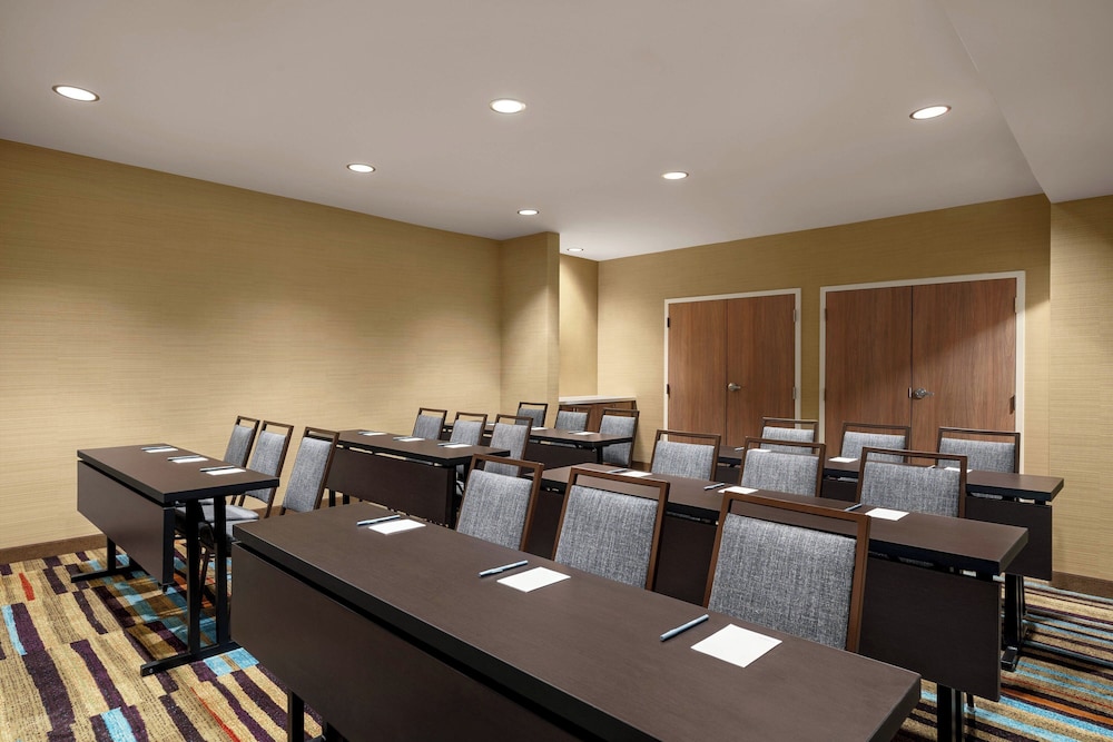 Fairfield Inn by Marriott Philadelphia Airport - photo 35