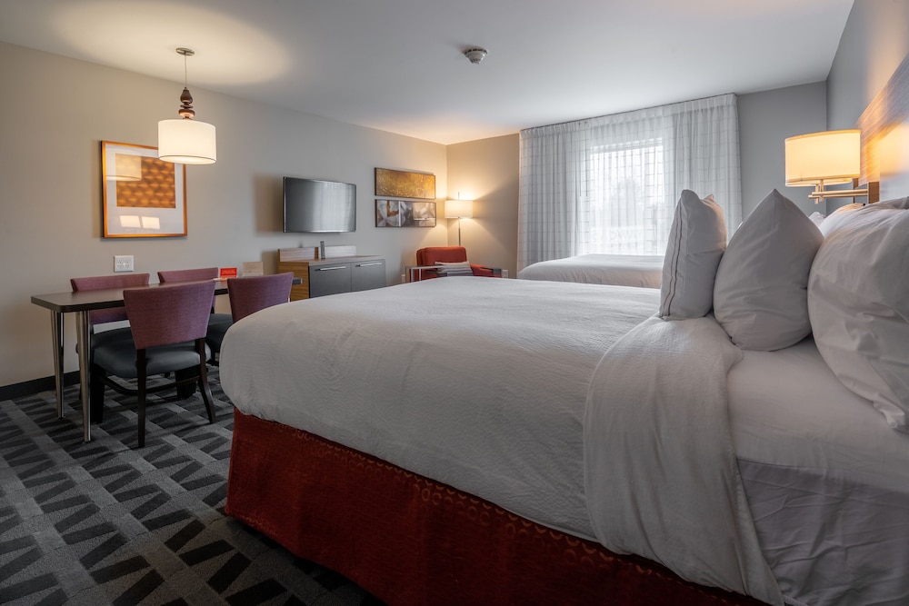 TownePlace Suites by Marriott Clinton - photo 6