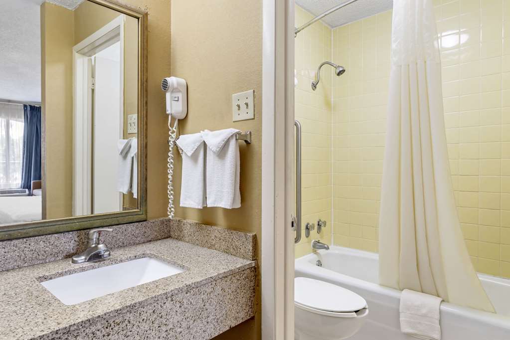 Quality Inn Alachua Gainesville Area - photo 19