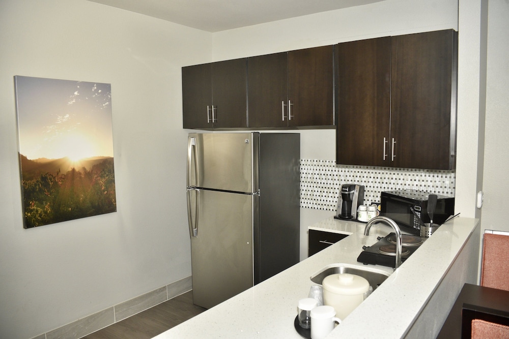 Holiday Inn Windsor Wine Country by IHG - photo 7