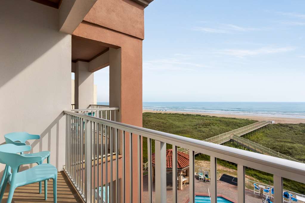 La Copa Inn Beach Hotel - photo 27