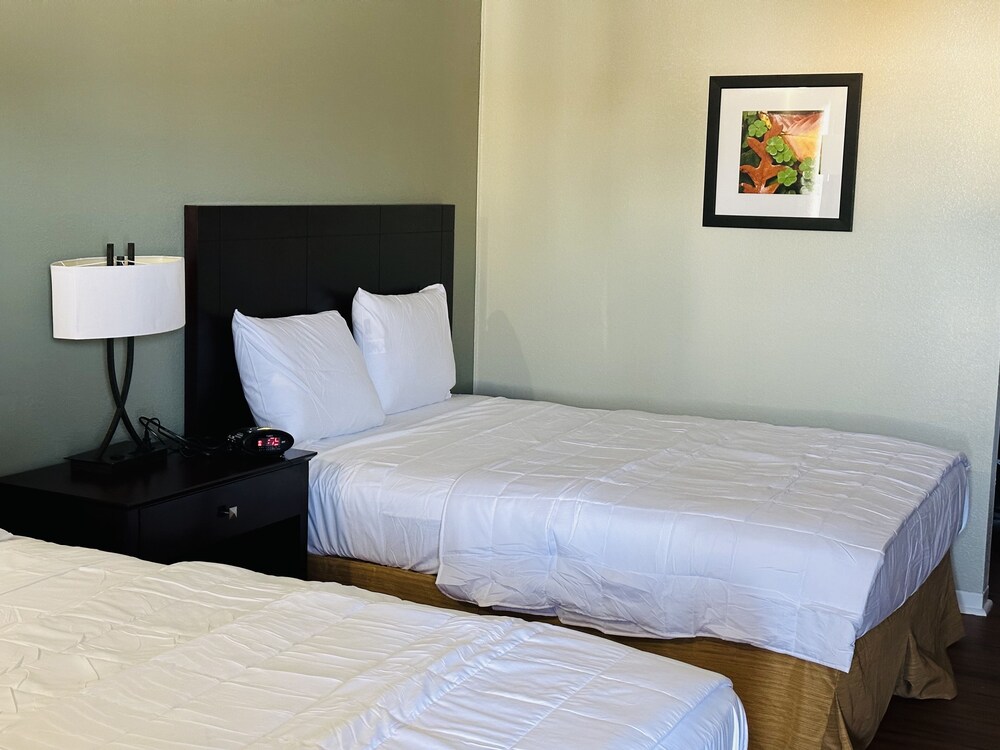 Astoria North Extended Stay - photo 10