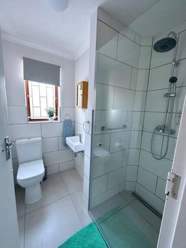 Kalk Bay Stylish 2Bed Pool&Patio 33