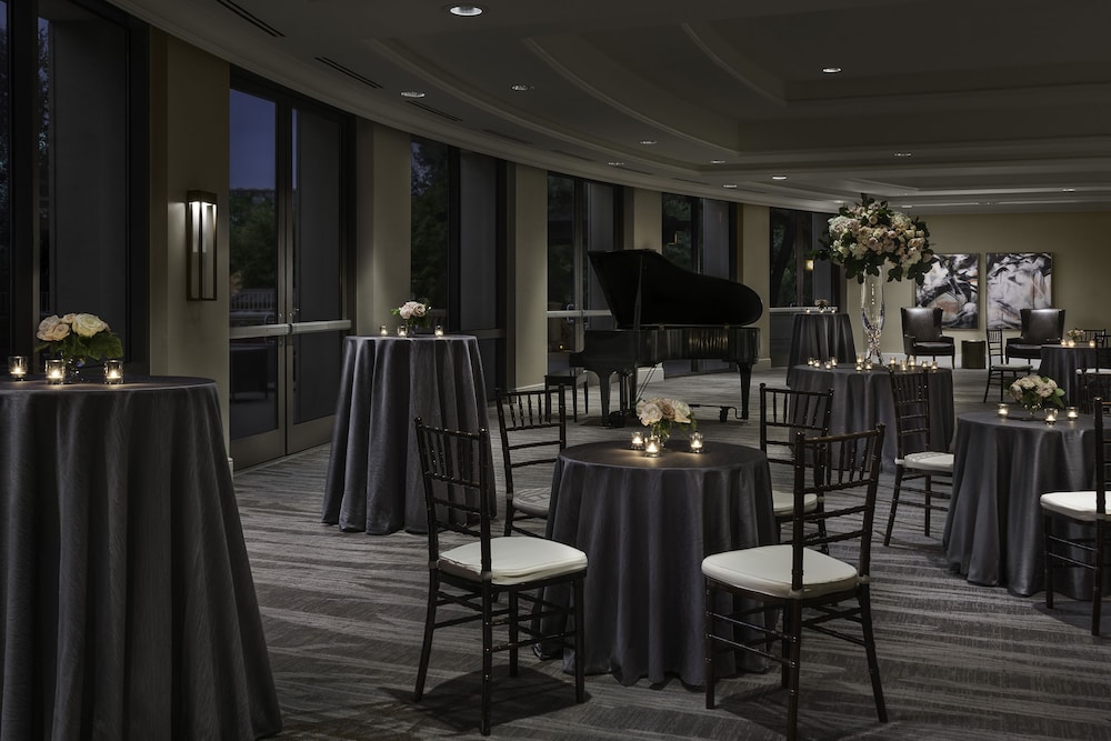 Four Seasons Hotel Austin - photo 123