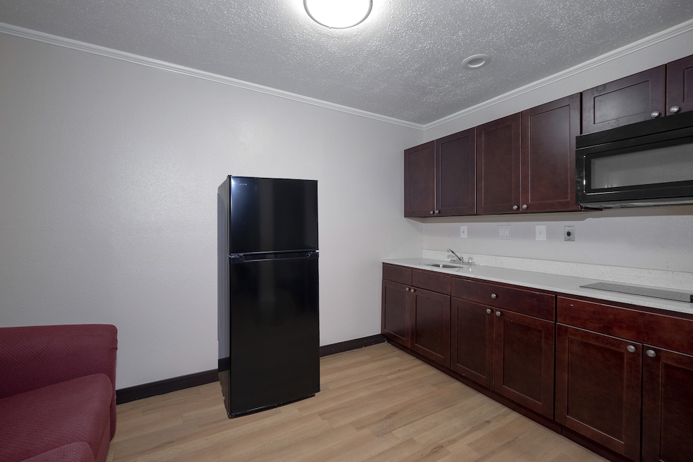Red Roof Inn Morgan City - photo 13