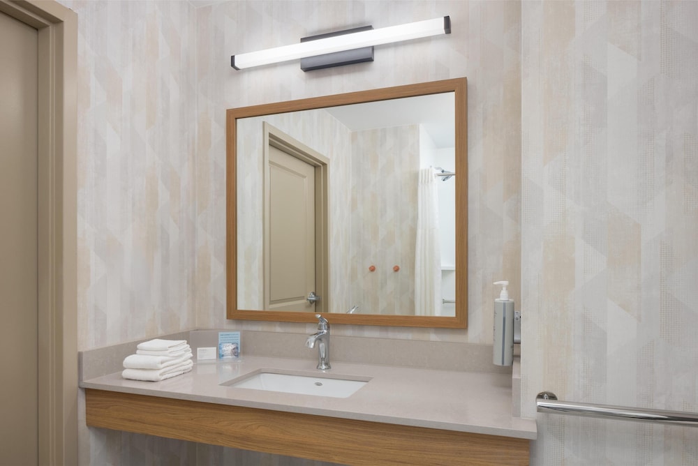 Hampton Inn & Suites Jekyll Island - photo 20