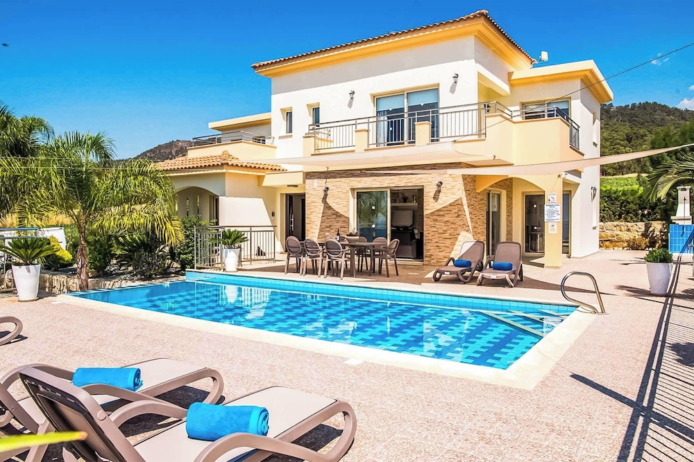 Freedom Villa