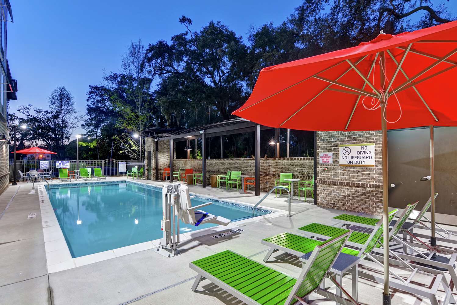 Home2 Suites by Hilton Hilton Head - photo 18