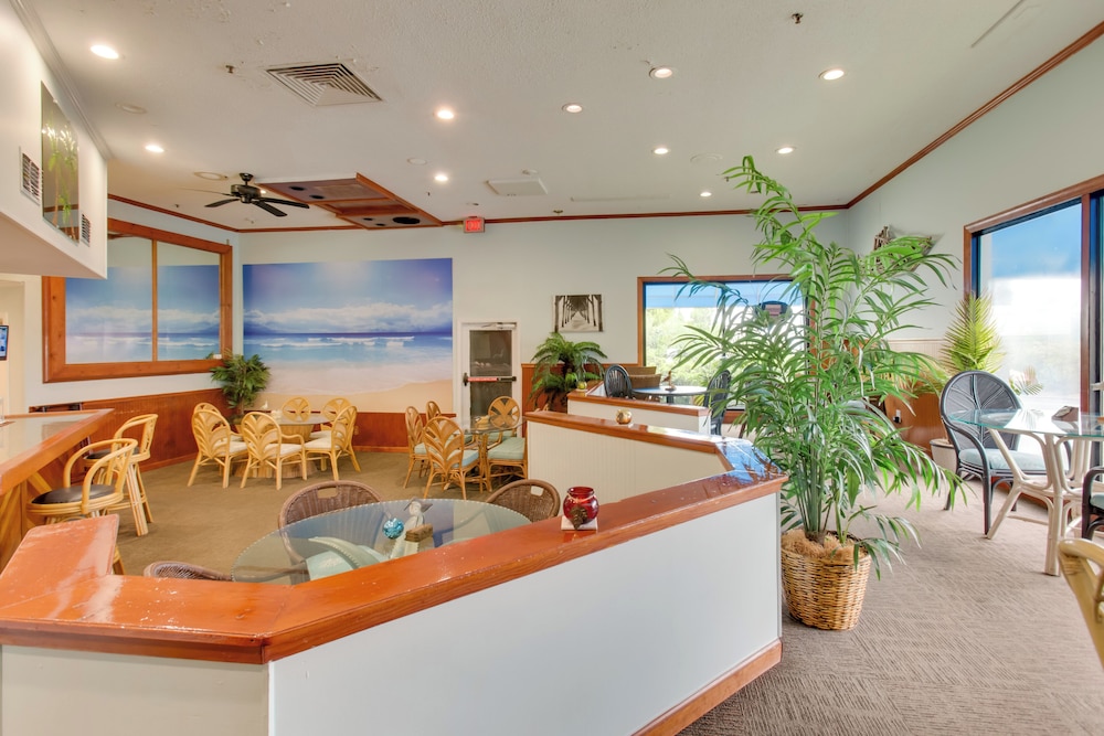 Sands Villa Resort - photo 28