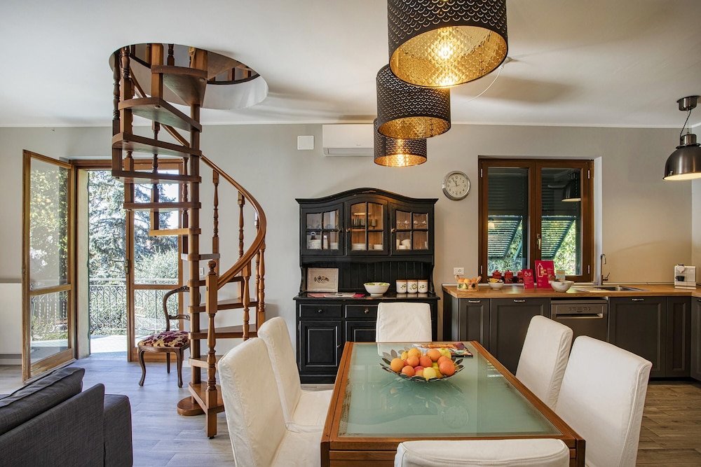Seaview Apartment With Garden in Recco by Wonderful Italy — 4-Star Luxury Hotel in Recco, Italy