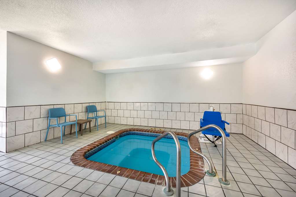 Sleep Inn & Suites Salina I 135 - photo 25